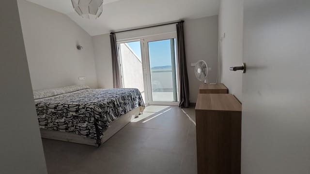 Apartamento de 2 habitaciones en Torreblanca, Fuengirola en venta con piscina garaje - 425.000 € (Ref: 9972600)