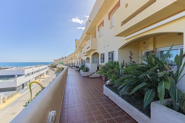 3 soveværelse Byhus til salg i La Cala de Mijas, Mijas med swimmingpool - € 435.000 (Ref: 9972602)