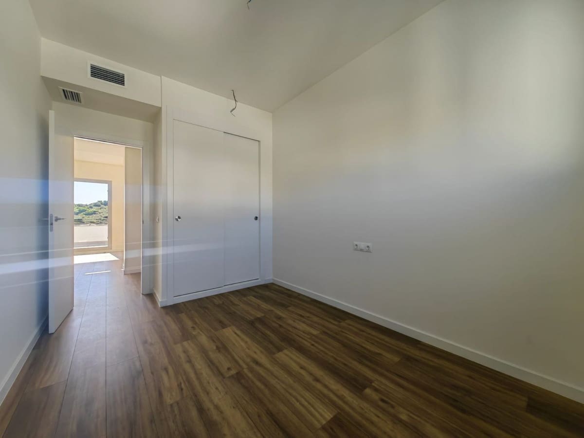 2 Zimmer Apartment zu verkaufen in Estepona mit Pool - 465.000 € (Ref: 9972604)