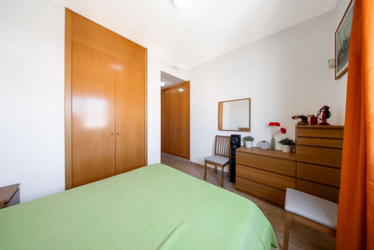 2 soveværelse Lejlighed til salg i Estepona - € 459.000 (Ref: 9972606)