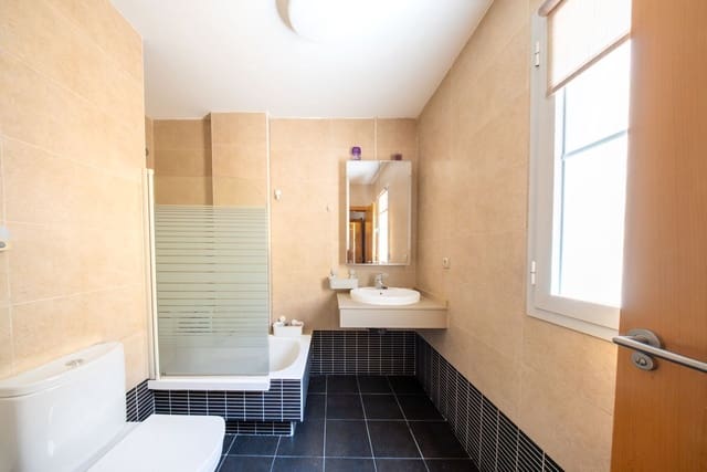 2 soveværelse Lejlighed til salg i Parque Central, Estepona - € 459.000 (Ref: 9972606)