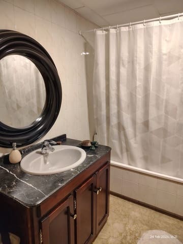 Apartamento de 2 habitaciones en Estepona en venta con piscina garaje - 419.000 € (Ref: 9972607)