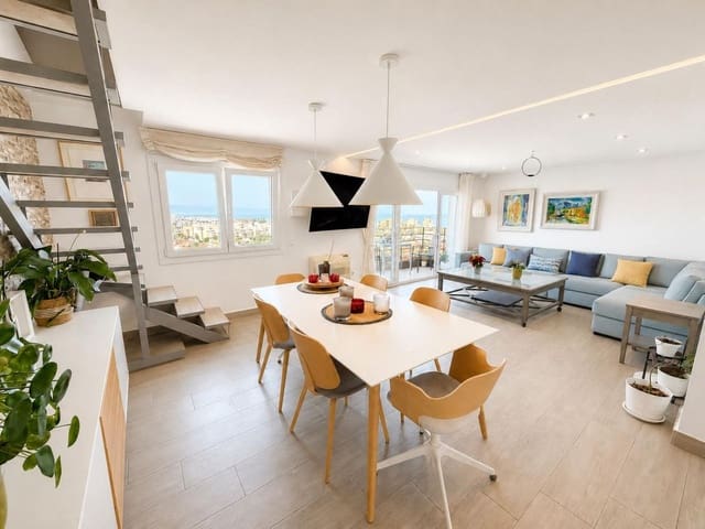 2 soveværelse Lejlighed til salg i Torremolinos med swimmingpool - € 488.000 (Ref: 9972612)