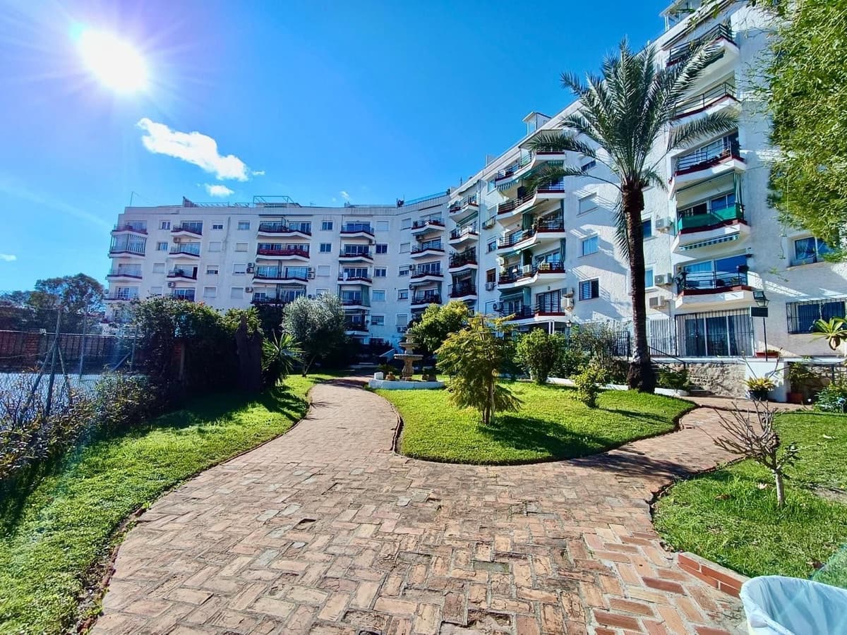 2 soverom Leilighet til salgs i Torremolinos med svømmebasseng - € 488 000 (Ref: 9972612)