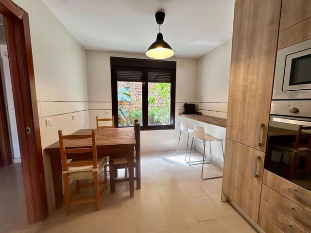 3 soverom Hus til salgs i Estepona med svømmebasseng garasje - € 478 000 (Ref: 9972613)