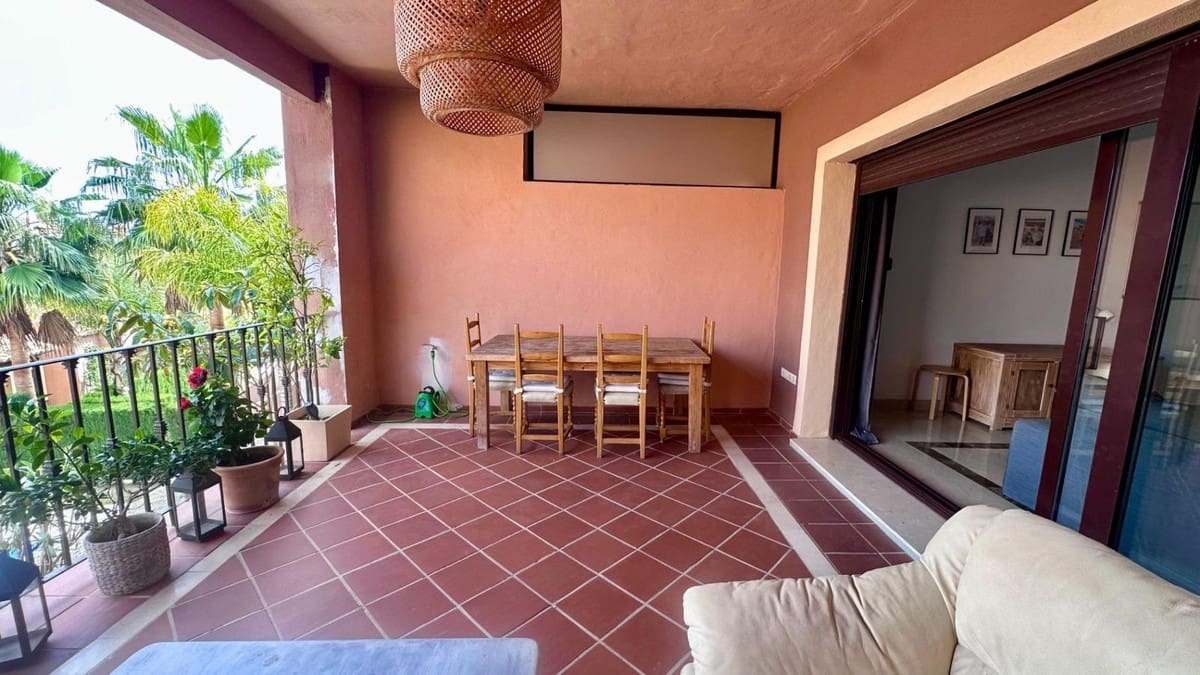 3 soverom Hus til salgs i Estepona med svømmebasseng garasje - € 478 000 (Ref: 9972613)