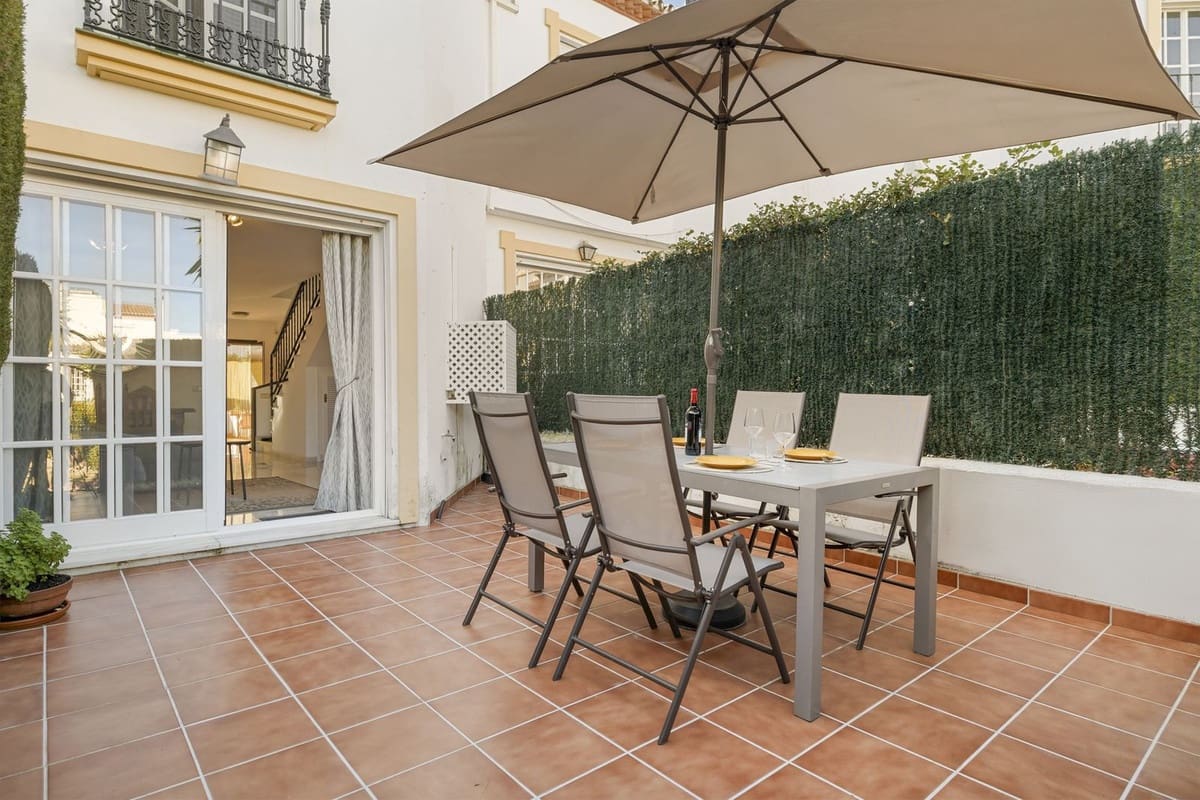 2 slaapkamer Huis te koop in Bel-Air met zwembad - € 435.000 (Ref: 9972615)
