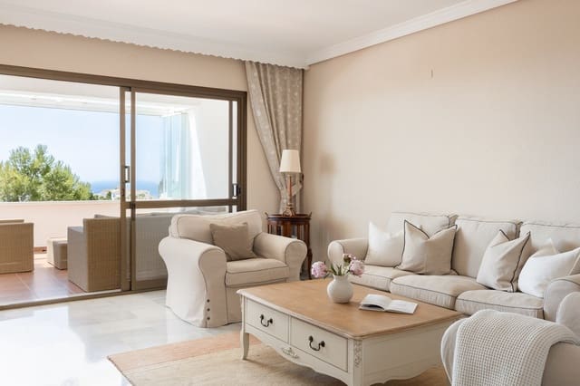 2 slaapkamer Appartement te koop in Mijas Costa, Mijas met zwembad - € 420.000 (Ref: 9972616)