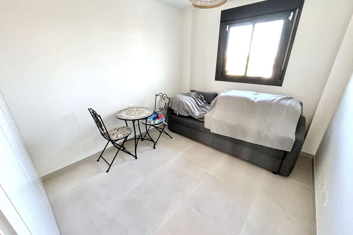 3 bedroom Apartment for sale in La Cala de Mijas with pool - € 489,950 (Ref: 9972622)