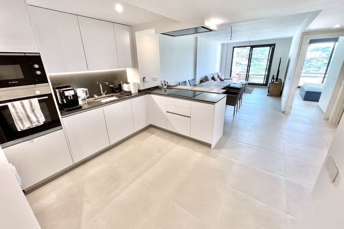 3 bedroom Apartment for sale in La Cala de Mijas with pool - € 489,950 (Ref: 9972622)