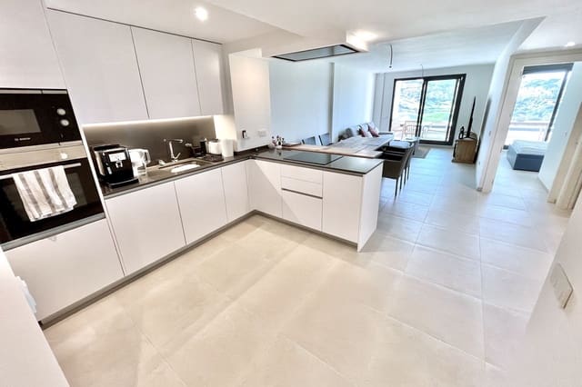 3 bedroom Apartment for sale in La Cala de Mijas, Mijas with pool - € 489,950 (Ref: 9972622)