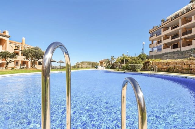3 bedroom Apartment for sale in La Cala de Mijas, Mijas with pool - € 489,950 (Ref: 9972622)