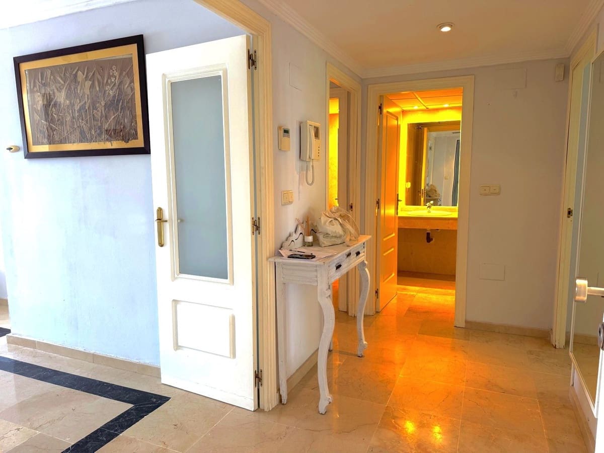 Apartamento de 2 habitaciones en Río Real en venta con piscina garaje - 425.000 € (Ref: 9972625)