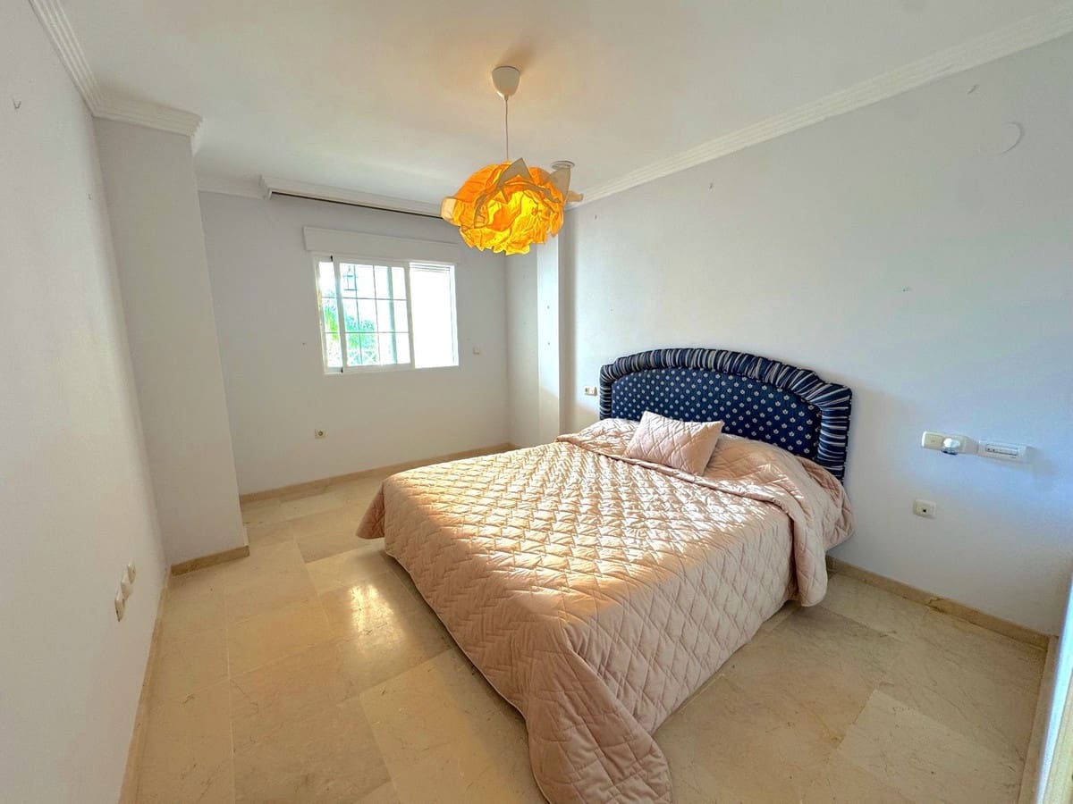 Apartamento de 2 habitaciones en Río Real en venta con piscina garaje - 425.000 € (Ref: 9972625)