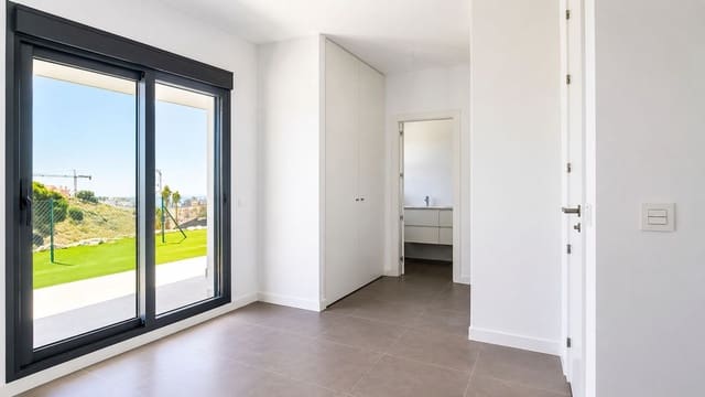 2 chambre Appartement à vendre à El Chaparral, Mijas avec piscine garage - 459 000 € (Ref: 9972627)