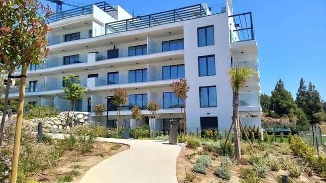 2 chambre Appartement à vendre à El Chaparral, Mijas avec piscine garage - 459 000 € (Ref: 9972627)