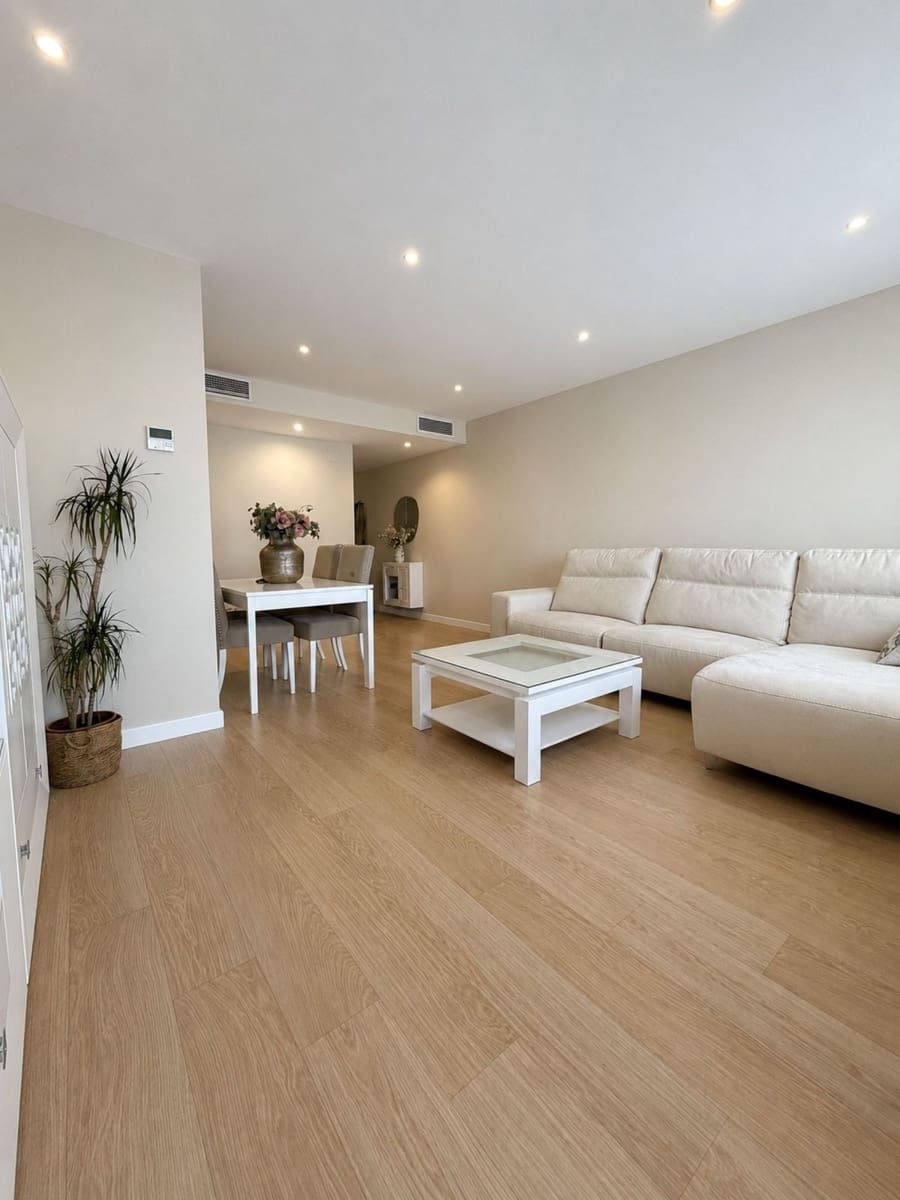 3 soverom Leilighet til salgs i Torremolinos med svømmebasseng garasje - € 435 000 (Ref: 9972633)