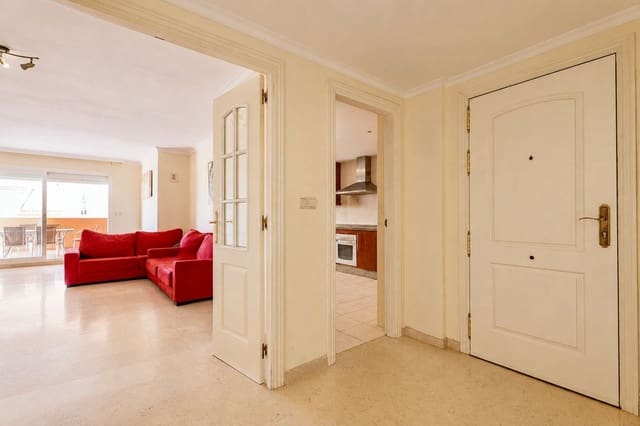 3 soverom Leilighet til salgs i Elviria, Marbella med svømmebasseng - € 450 000 (Ref: 9972640)