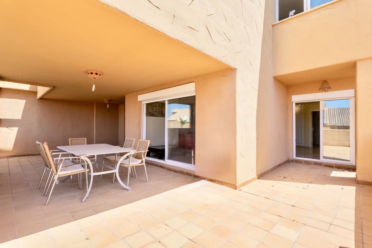 3 soverom Leilighet til salgs i Elviria med svømmebasseng - € 450 000 (Ref: 9972640)