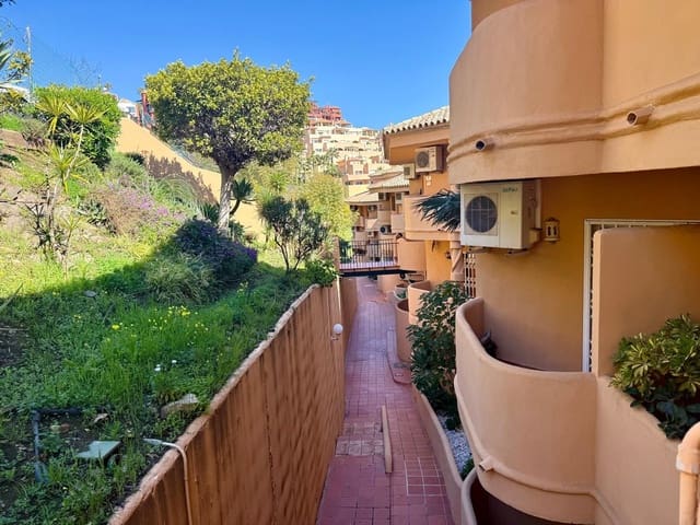 3 soveværelse Lejlighed til salg i Calahonda, Mijas med swimmingpool - € 425.000 (Ref: 9972645)