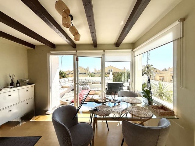 2 bedroom Apartment for sale in Marbella with pool - € 445,000 (Ref: 9972646)