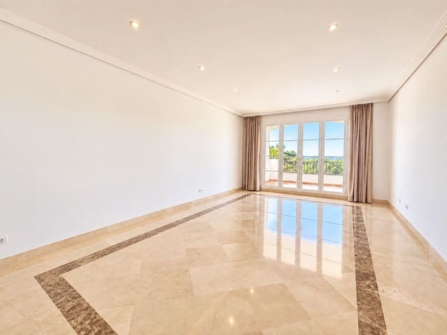 3 bedroom Apartment for sale in Los Arqueros, Benahavís with pool - € 435,000 (Ref: 9972647)