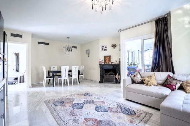 2 soveværelse Lejlighed til salg i Nueva Andalucia, Marbella med swimmingpool - € 435.000 (Ref: 9972656)