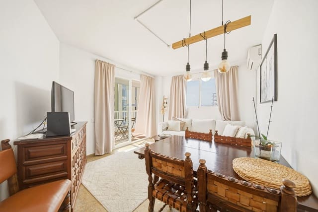 3 soverom Leilighet til salgs i Benalmadena Costa, Benalmádena med svømmebasseng - € 439 000 (Ref: 9972657)