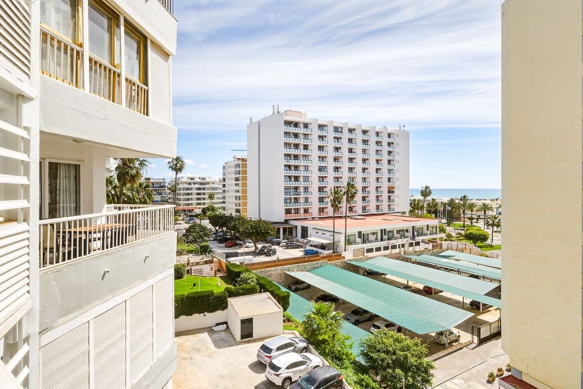 3 soverom Leilighet til salgs i Benalmadena Costa med svømmebasseng - € 439 000 (Ref: 9972657)