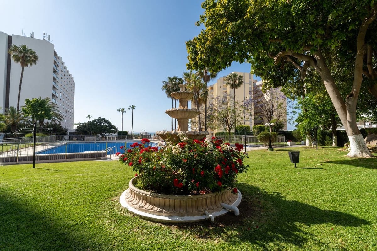 3 soverom Leilighet til salgs i Benalmadena Costa med svømmebasseng - € 439 000 (Ref: 9972657)