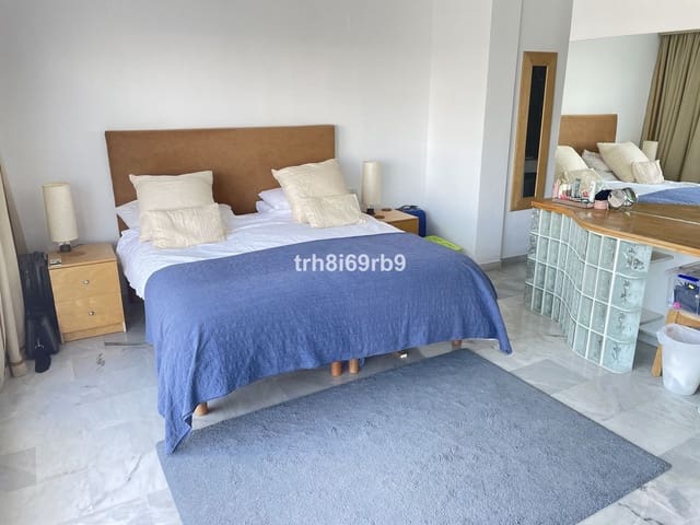 3 Zimmer Apartment zu verkaufen in El Paraiso, Estepona mit Pool - 449.950 € (Ref: 9972659)