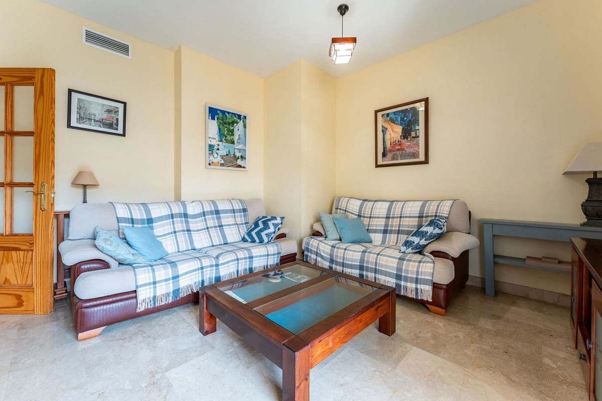 2 soverom Leilighet til salgs i La Cala de Mijas med svømmebasseng - € 425 000 (Ref: 9972660)