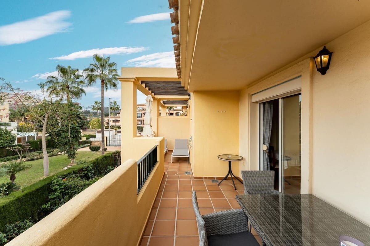 2 soverom Leilighet til salgs i La Cala de Mijas med svømmebasseng - € 425 000 (Ref: 9972660)