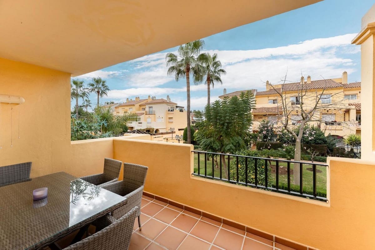 2 soverom Leilighet til salgs i La Cala de Mijas med svømmebasseng - € 425 000 (Ref: 9972660)