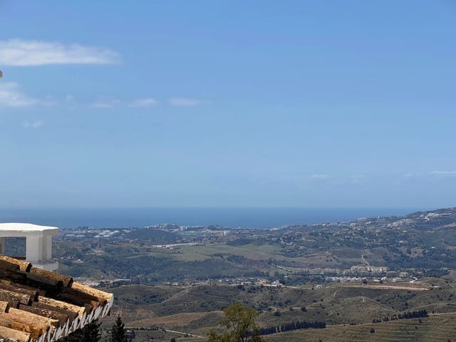 3 soveværelse Semi-Rækkehus til salg i Mijas med swimmingpool - € 475.000 (Ref: 9972661)
