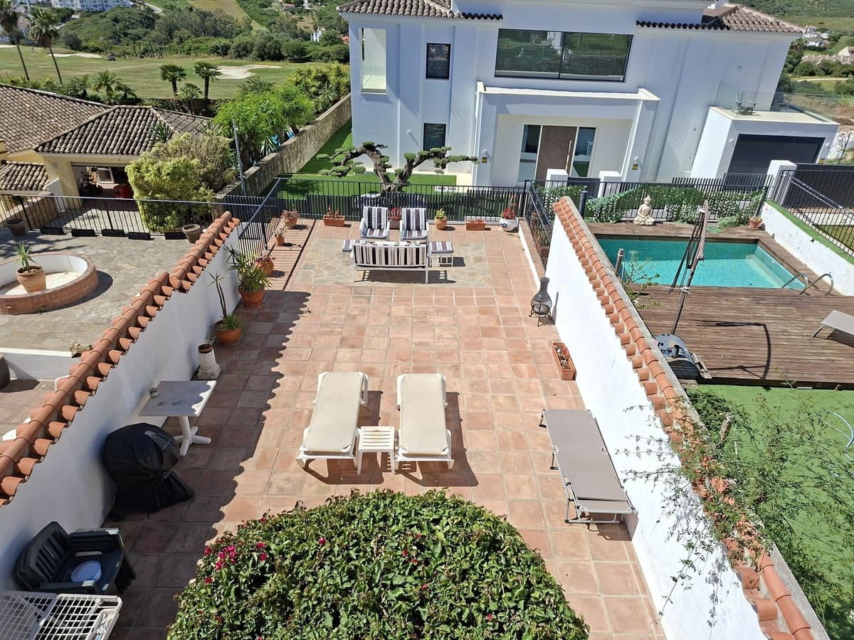 3 camera da letto Casa in vendita in La Duquesa / Puerto de la Duquesa con piscina - 430.000 € (Rif: 9972663)