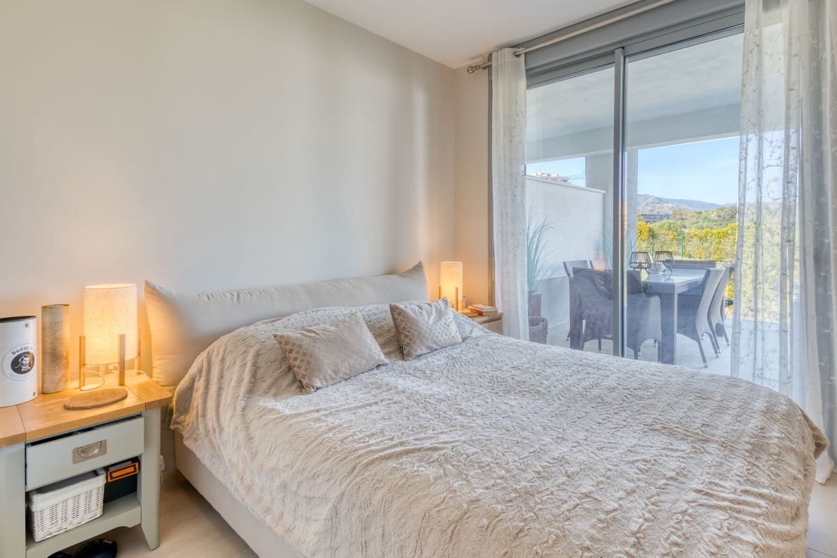 2 Zimmer Apartment zu verkaufen in Estepona - 455.000 € (Ref: 9972664)
