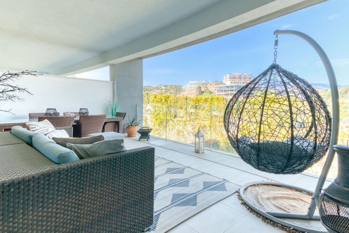 2 Zimmer Apartment zu verkaufen in Estepona - 455.000 € (Ref: 9972664)