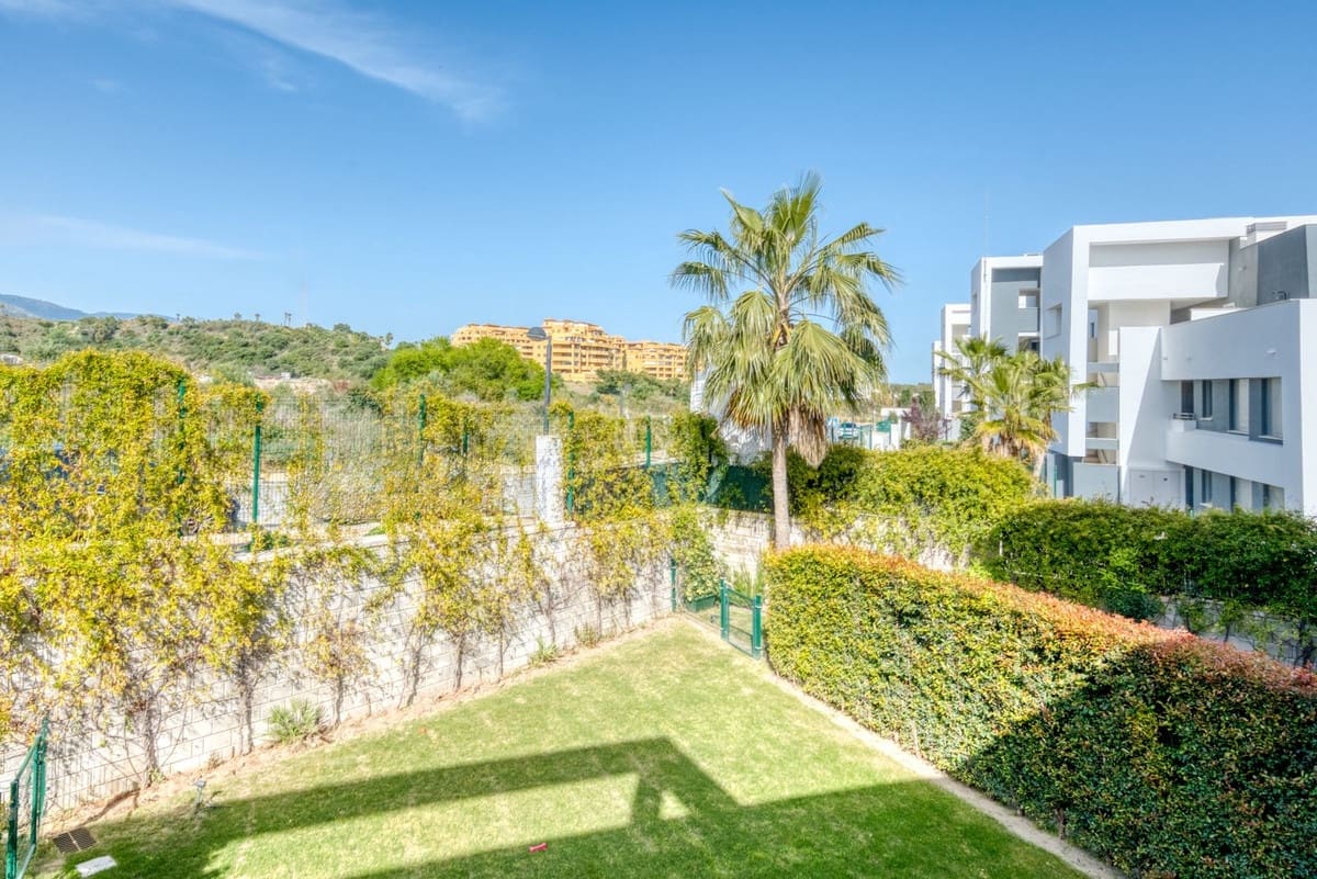 2 Zimmer Apartment zu verkaufen in Estepona - 455.000 € (Ref: 9972664)
