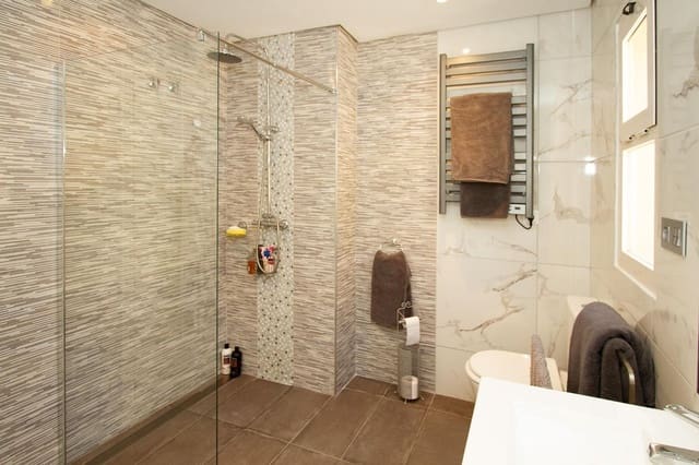 3 slaapkamer Appartement te koop in La Mairena, Ojen met zwembad - € 420.000 (Ref: 9972666)