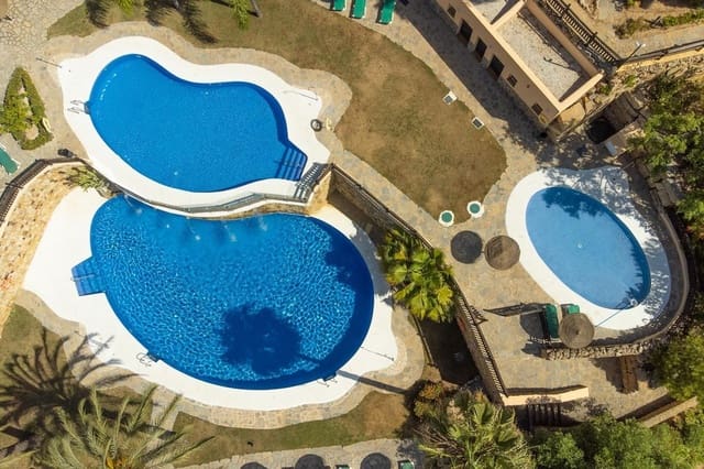 3 slaapkamer Appartement te koop in La Mairena, Ojen met zwembad - € 420.000 (Ref: 9972666)