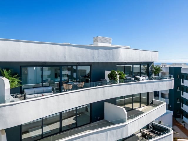 Apartamento de 2 habitaciones en Fuengirola en venta con piscina - 450.000 € (Ref: 9972670)