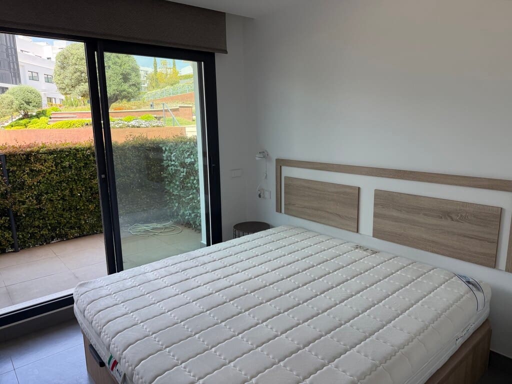 2 soveværelse Lejlighed til salg i Benalmadena med swimmingpool - € 475.000 (Ref: 9972674)