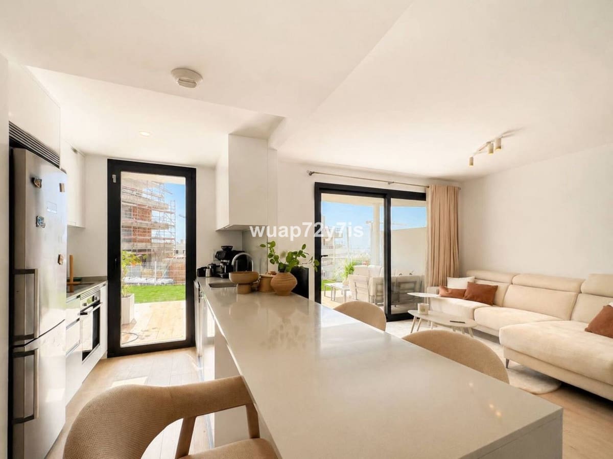 2 soveværelse Lejlighed til salg i Estepona med swimmingpool - € 459.000 (Ref: 9972678)