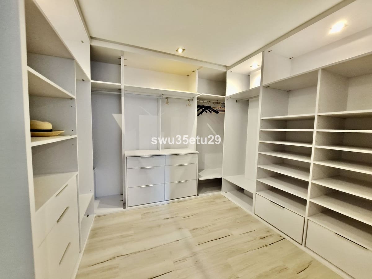 2 slaapkamer Appartement te koop in La Mairena met zwembad - € 470.000 (Ref: 9972685)
