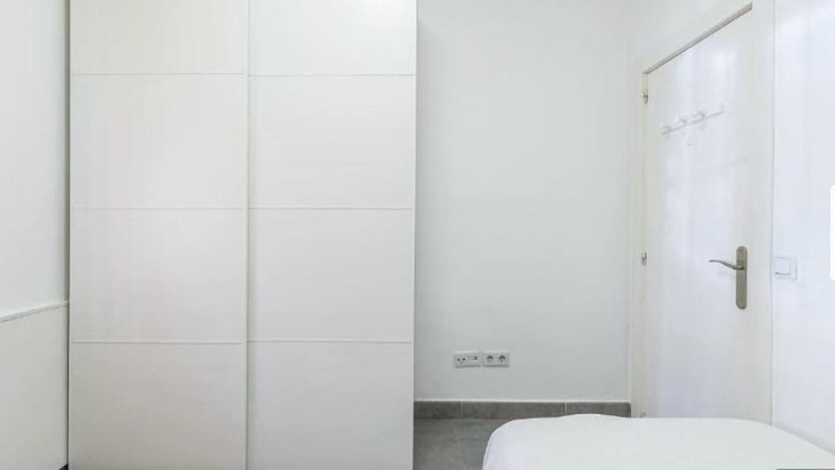 Apartamento de 3 habitaciones en Marbella en venta - 450.000 € (Ref: 9972687)