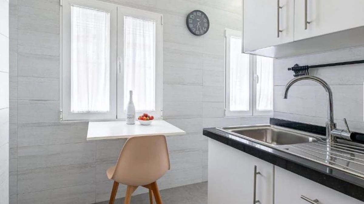 Apartamento de 3 habitaciones en Marbella en venta - 450.000 € (Ref: 9972687)