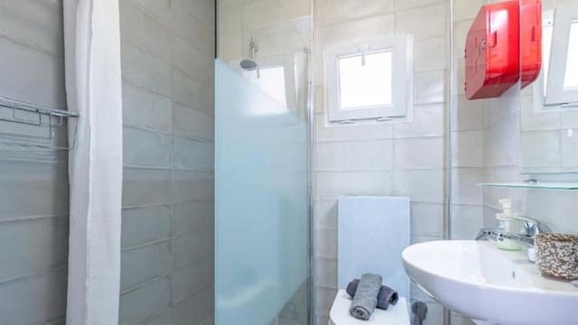 Apartamento de 3 habitaciones en Marbella en venta - 450.000 € (Ref: 9972687)