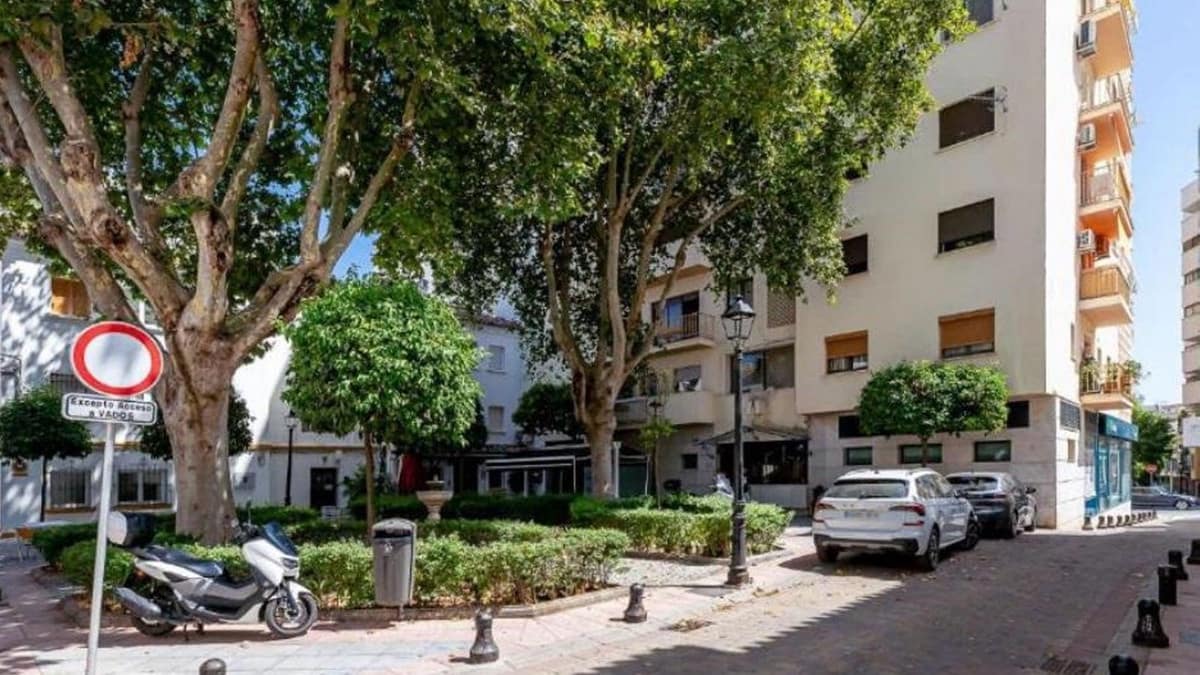 Apartamento de 3 habitaciones en Marbella en venta - 450.000 € (Ref: 9972687)
