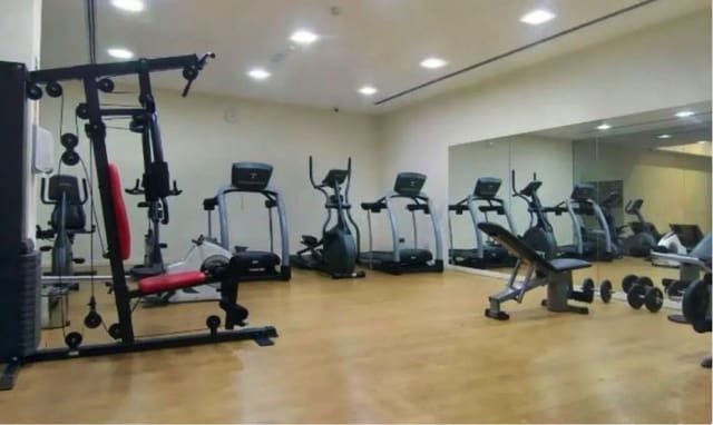 2 bedroom Apartment for sale in Benahavís with pool garage - € 450,000 (Ref: 9972689)